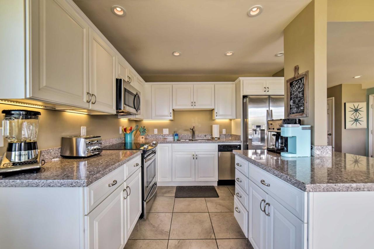 Ocean-View Kihei Condo With Pool Access! Екстериор снимка